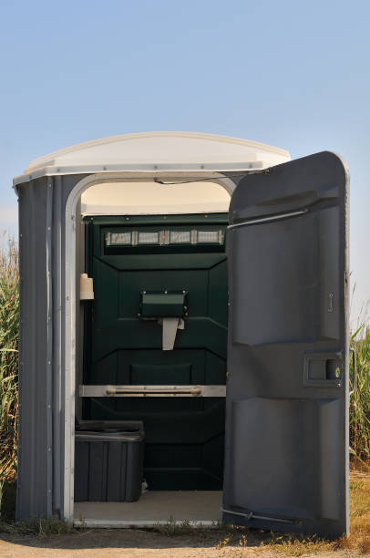 Best Luxury portable toilet rental  in Albion, PA